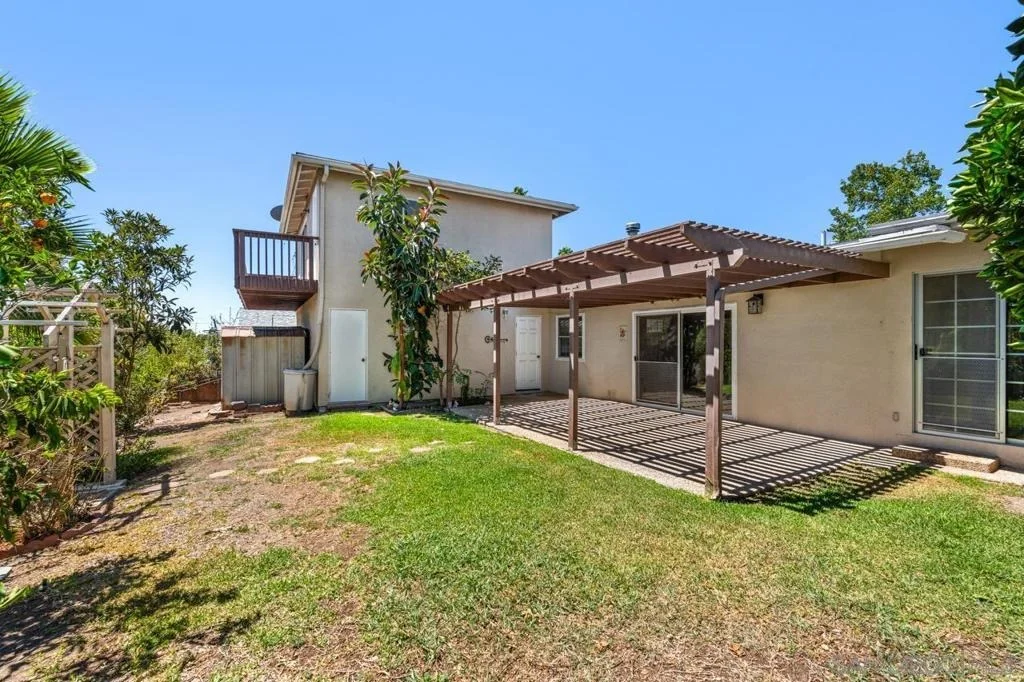 Photo of 6031 Sinton