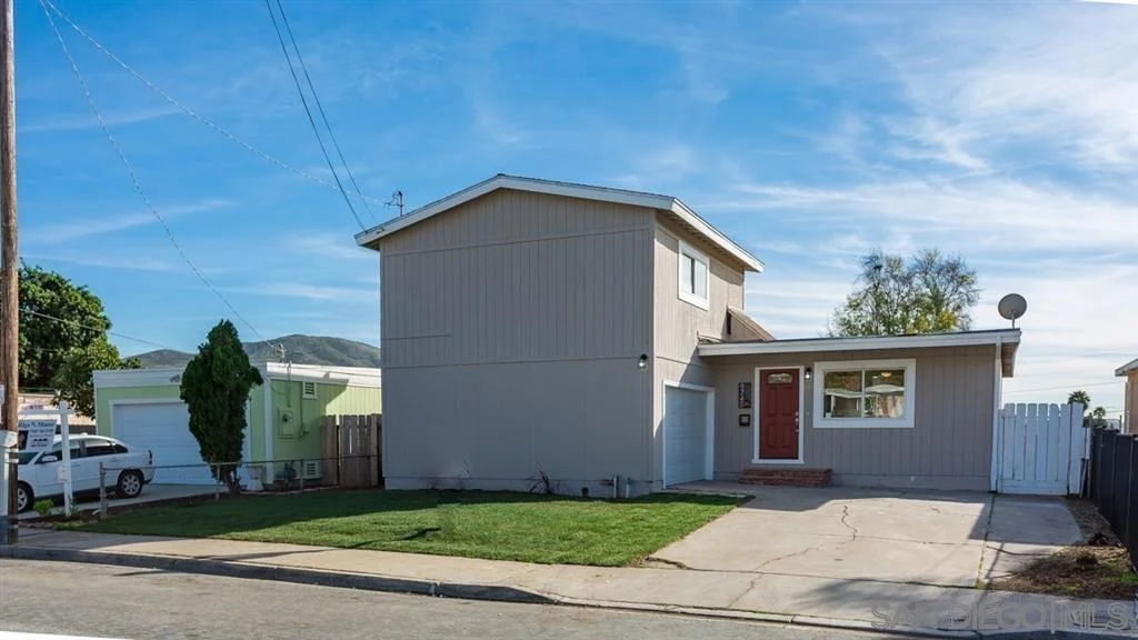 Photo of 9745 Saint George
