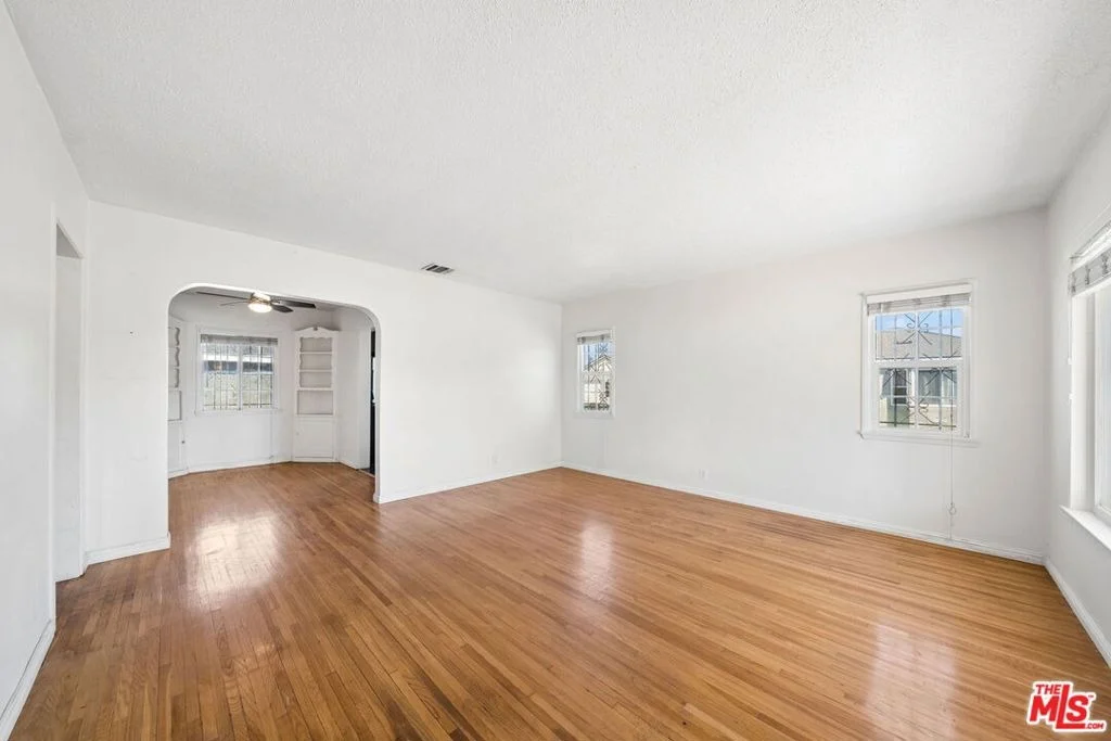 Photo of 601 W Arbutus Street