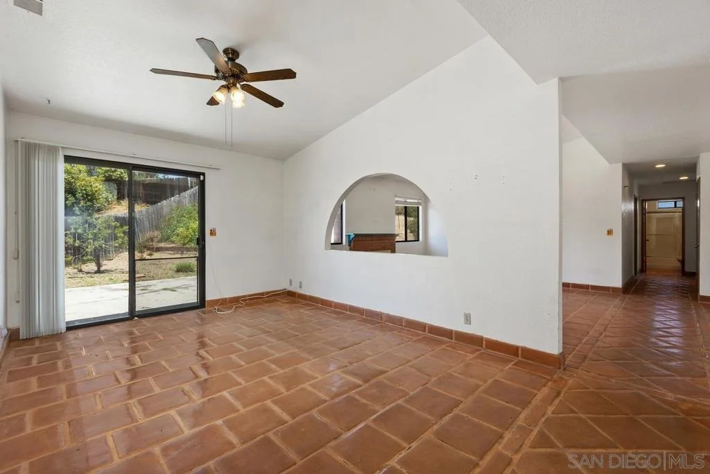 Photo of 2922 Alamitos