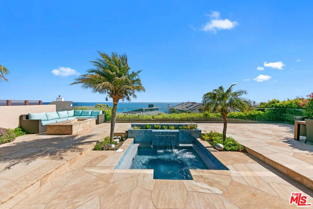Photo of 31522 Broad Beach Road