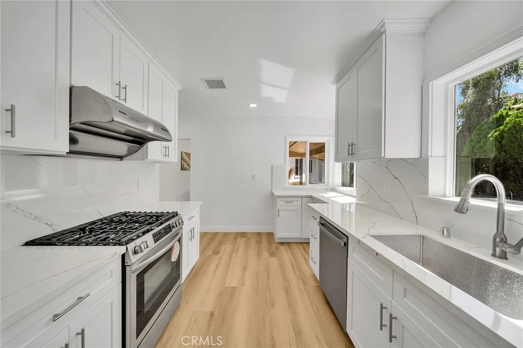 Photo of 202 W Norman Avenue