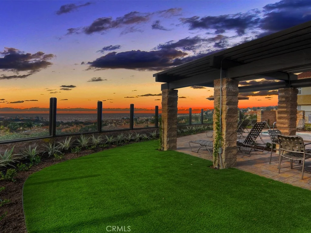 Photo of Unit E at 48 Corniche Dr.
