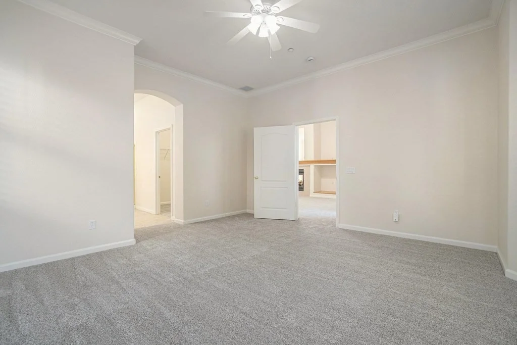Photo of 1007 CENTENNIAL DR