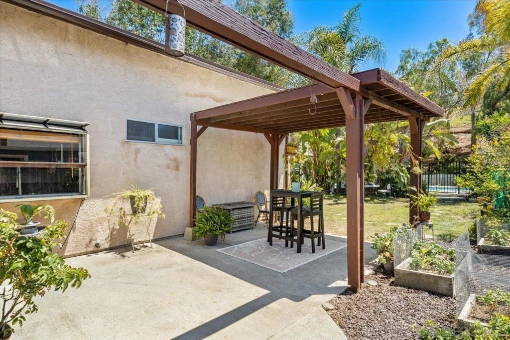 Photo of 2337 Fallingleaf