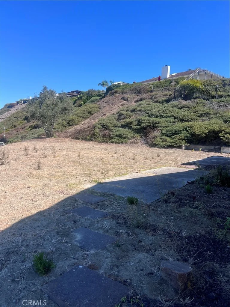 Photo of 960 Avenida Presidio