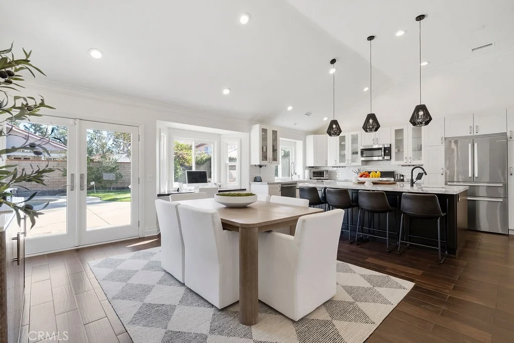 Photo of 7049 Armstrong Place