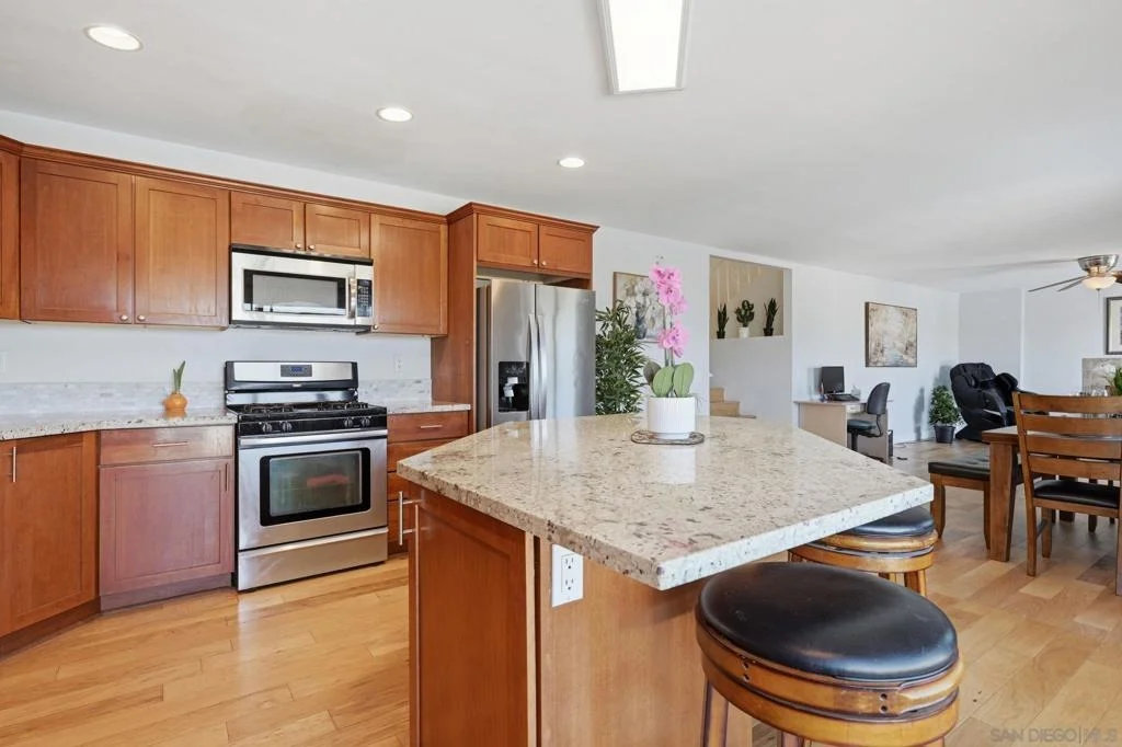 Photo of 654 Schafer Place