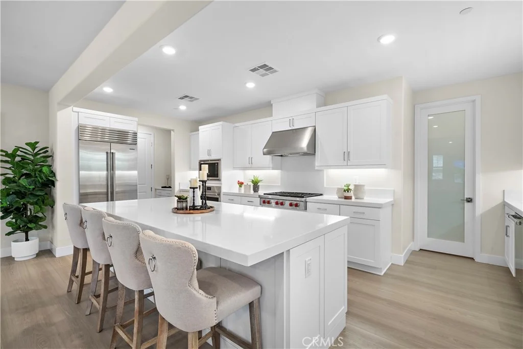 Photo of 9832 Skylar Avenue