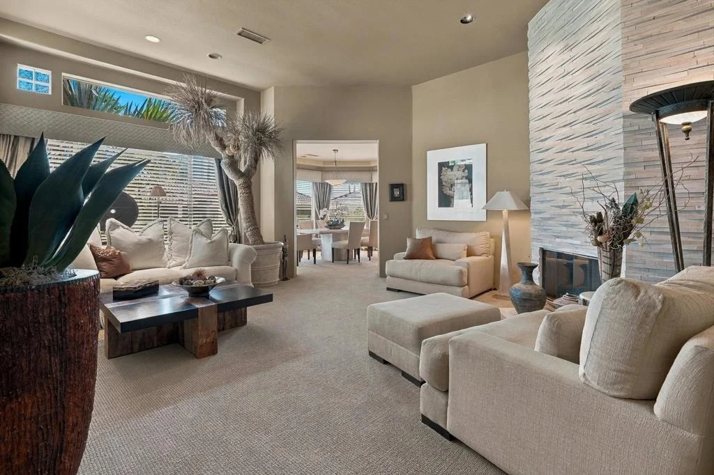 Photo of 41775 Harrison Drive