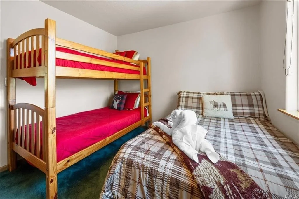 Photo of 1396 La Crescenta Drive