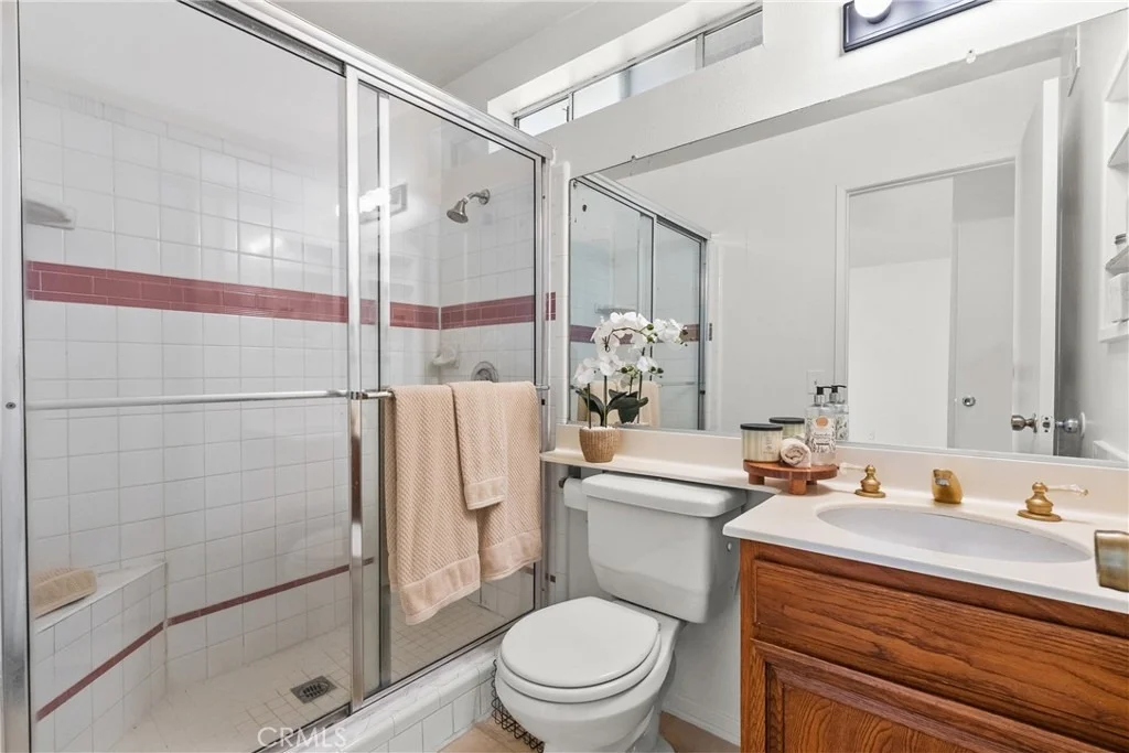 Photo of 28511 Victoria Rd.