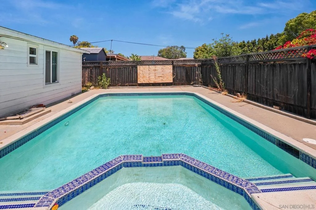 Photo of 2463 Hardy