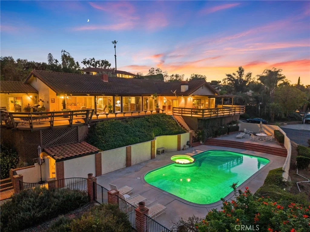 Photo of 14560 Viewcrest