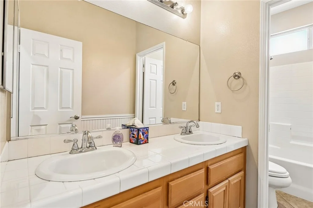 Photo of 1239 Cragstone Drive