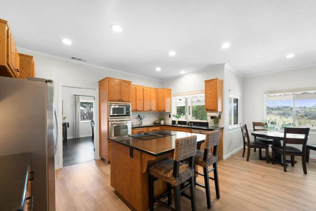 Photo of 1850 Canyon Heights Road