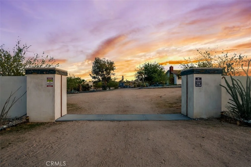 Photo of 59427 La Crescenta Drive