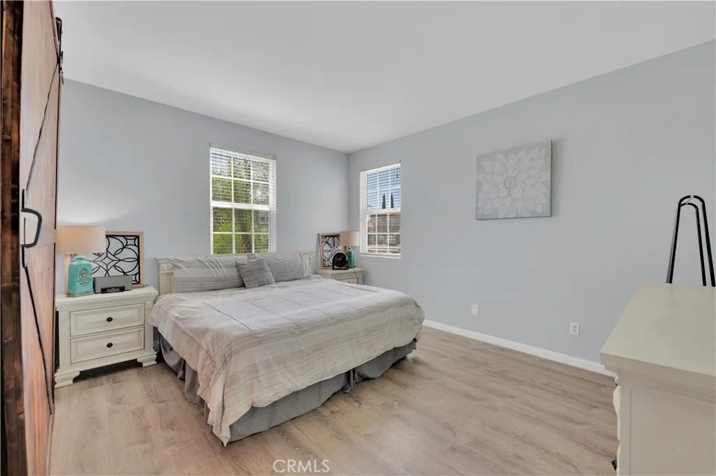Photo of 30158 Beeswing