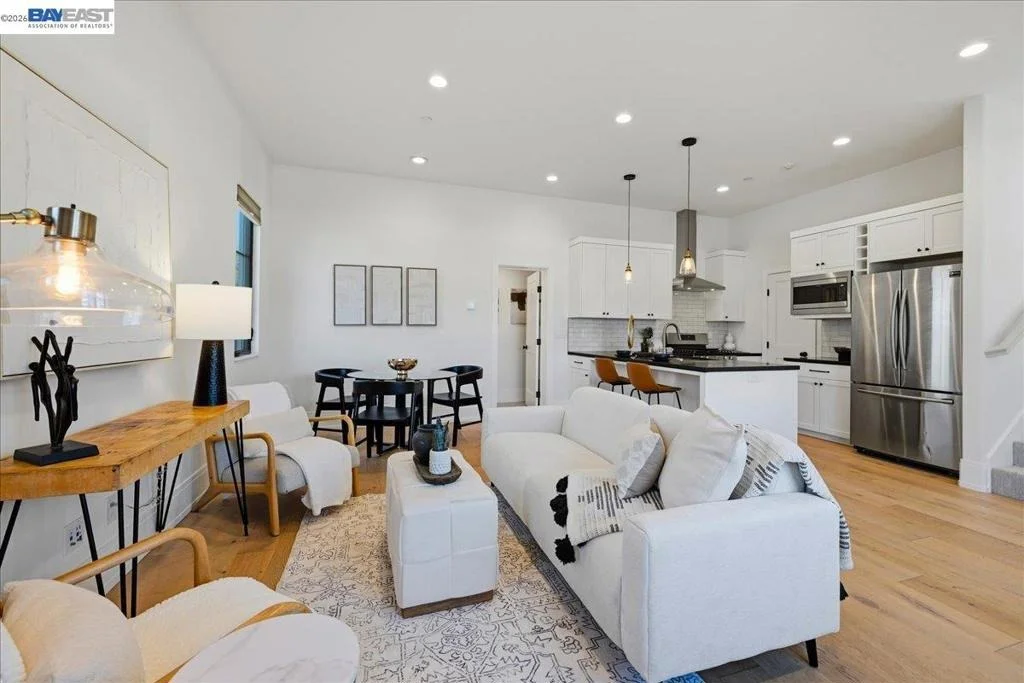 Photo of 3550 Vine St