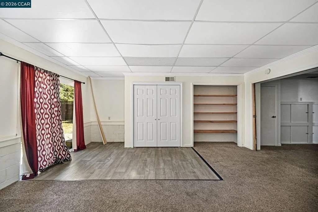 Photo of 1402 Canterbury Dr