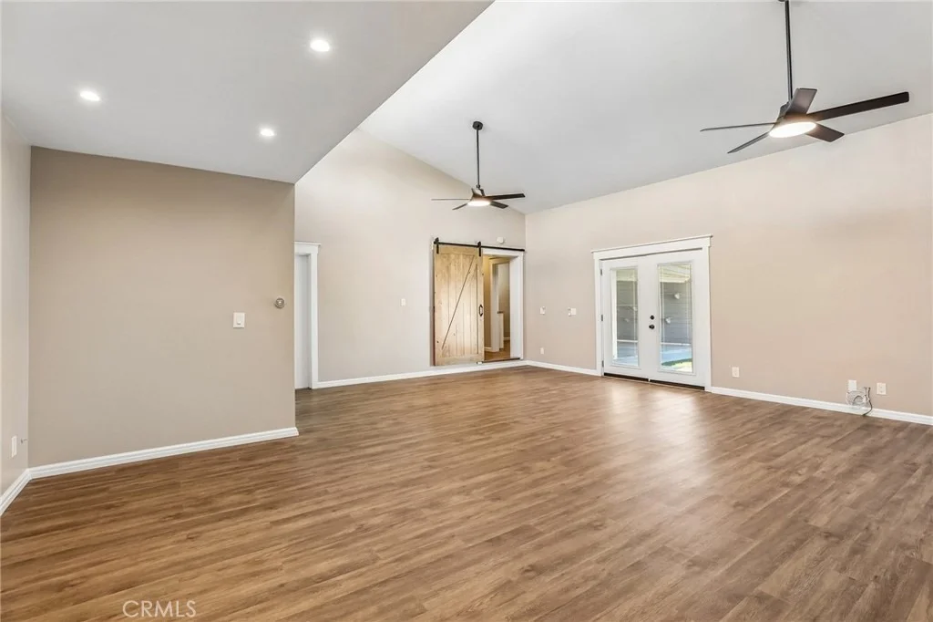 Photo of 11003 Lindesmith Avenue