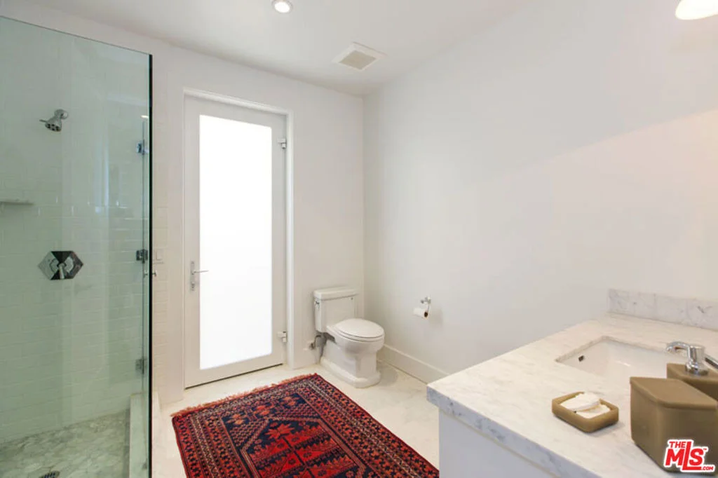 Photo of 23812 Malibu Road