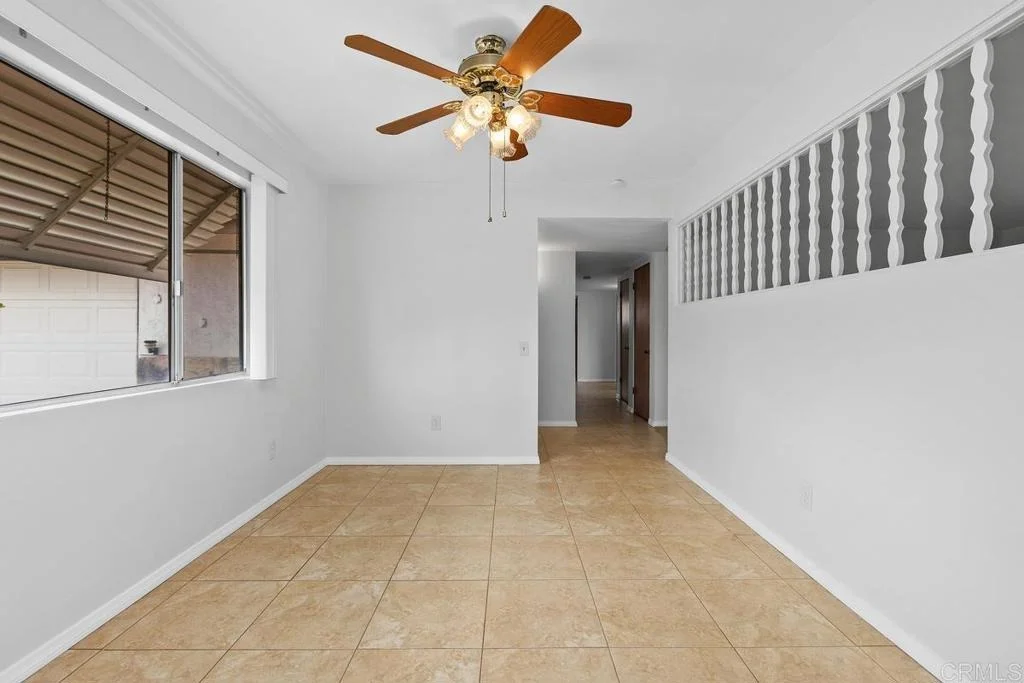Photo of 1035 Knoll Park Lane
