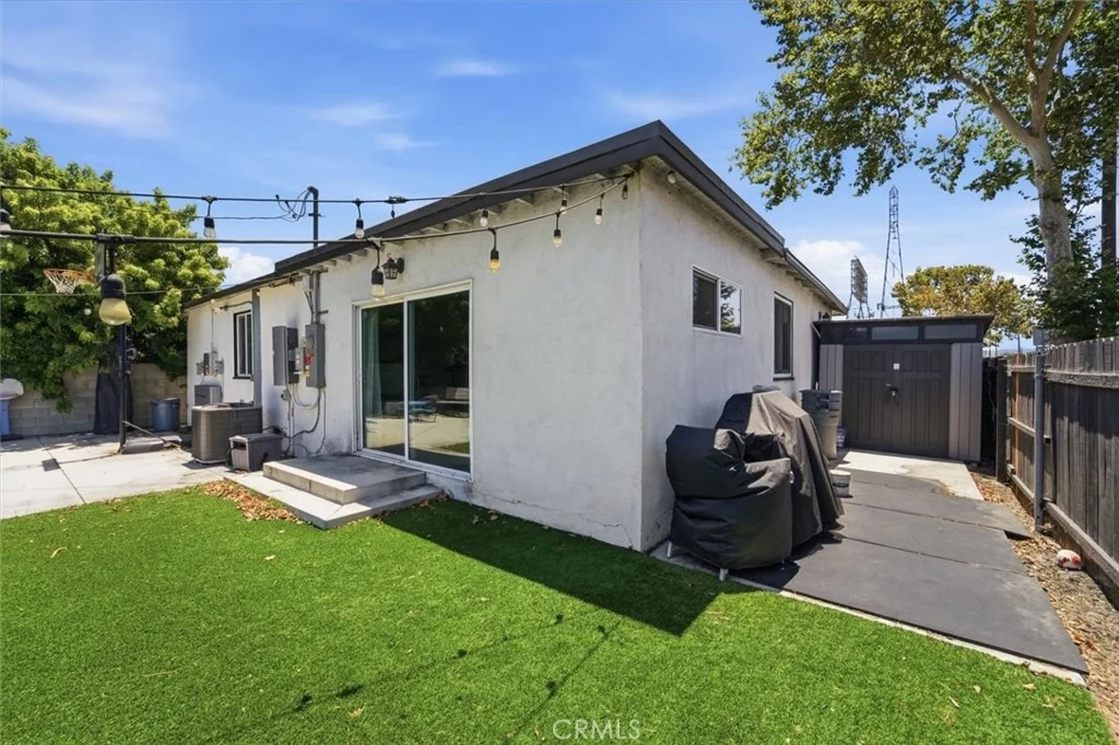 Photo of 3945 W 176th Street