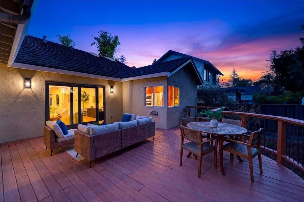 Photo of 292 Apricot Lane