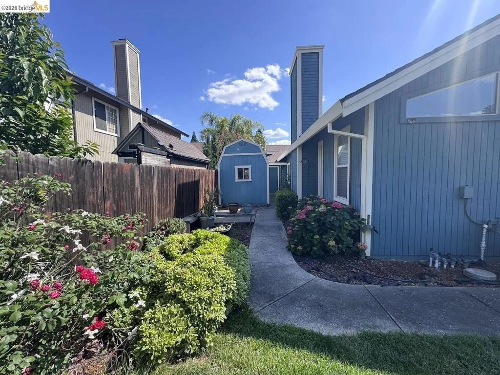 Photo of 5001 Meadow Pass Way