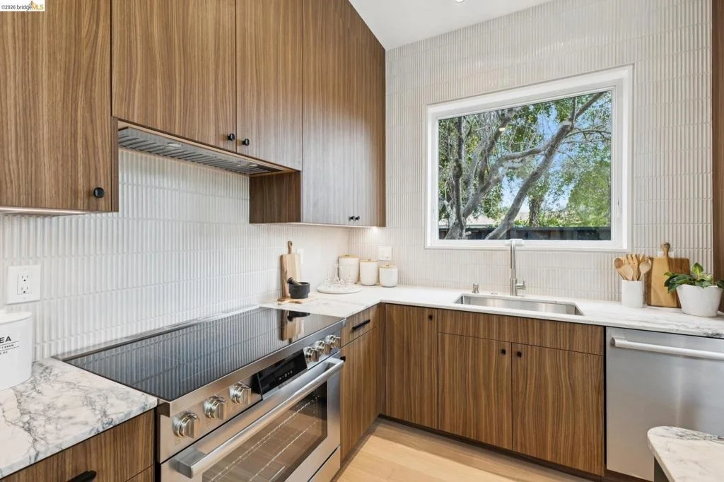 Photo of 1523 Stuart