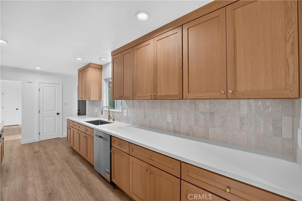 Photo of 18153 Cohasset