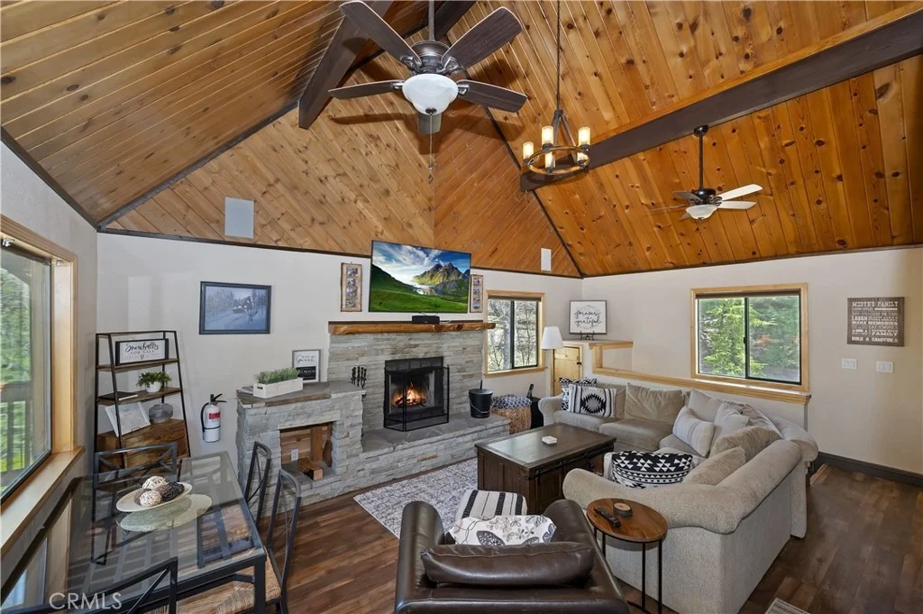 Photo of 1132 Teton