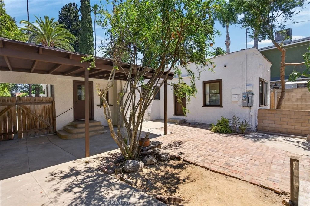 Photo of 3956 Beechwood