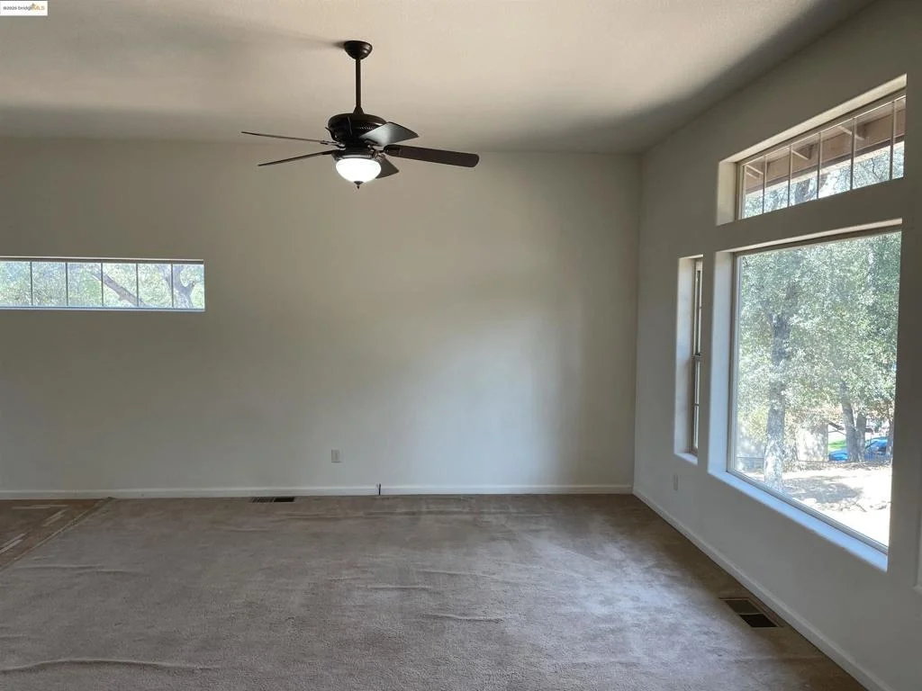 Photo of 19360 Susan Way