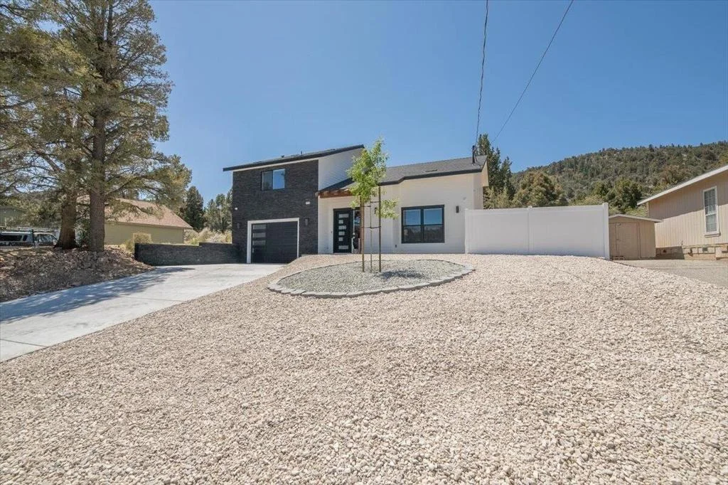 Photo of 47145 Skyview Drive