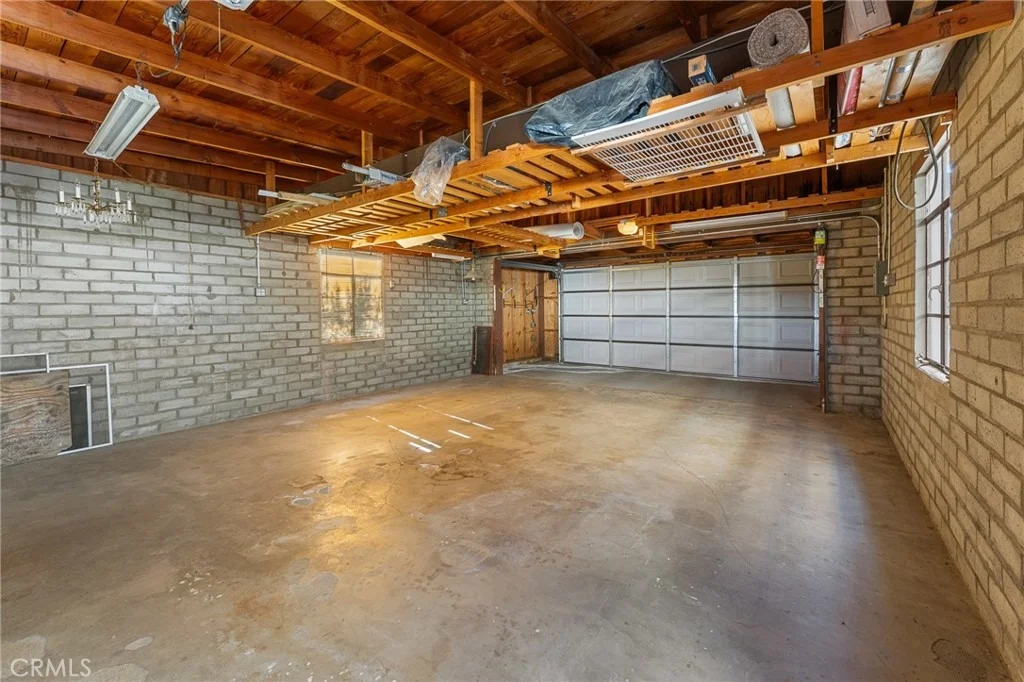 Photo of 55689 Highland