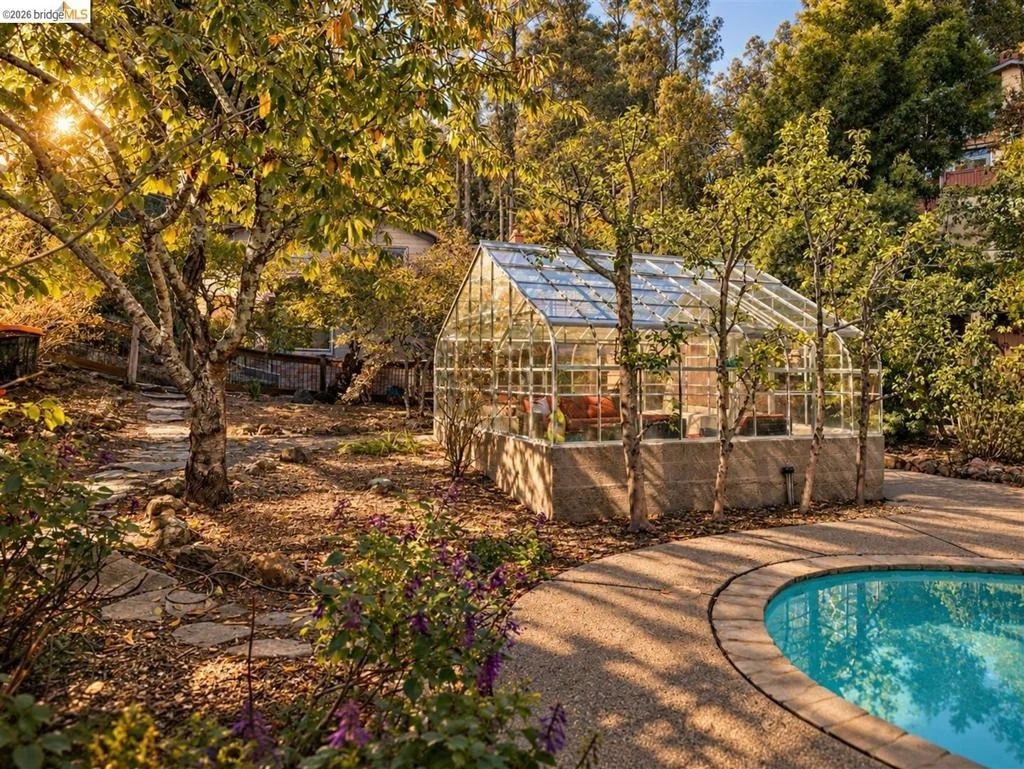 Photo of 6819 Pinehaven Rd