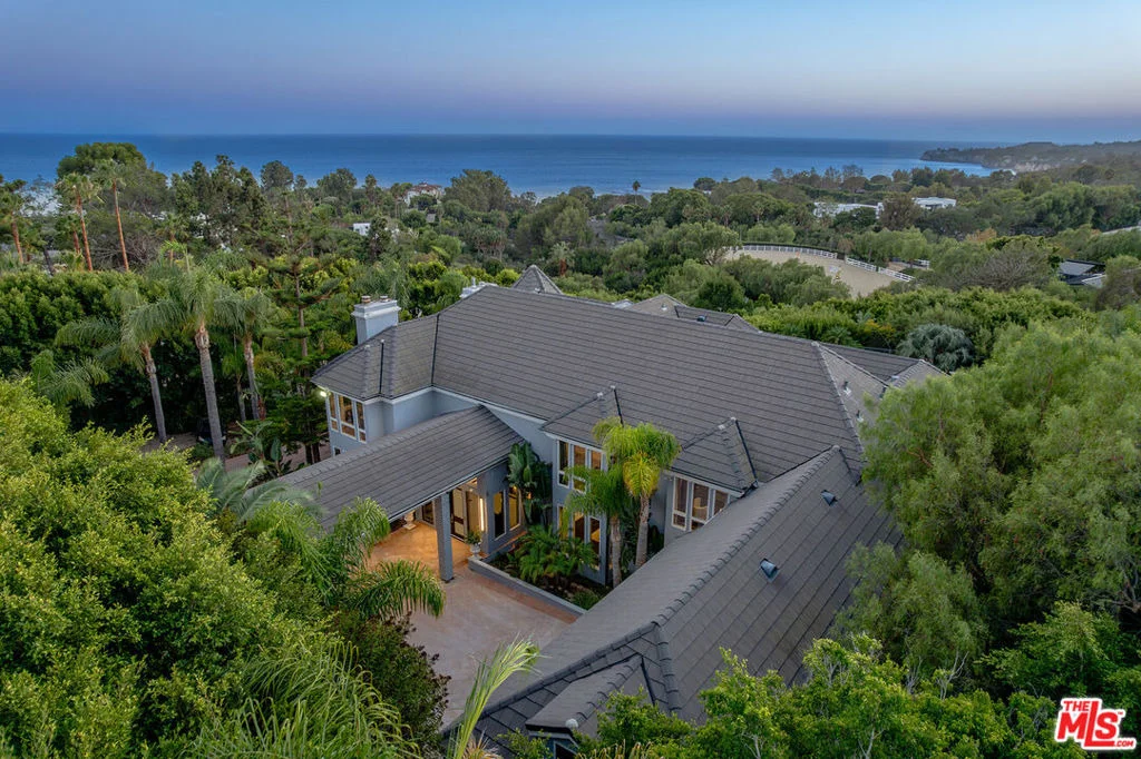 Photo of 27551 Pacific Coast Highway