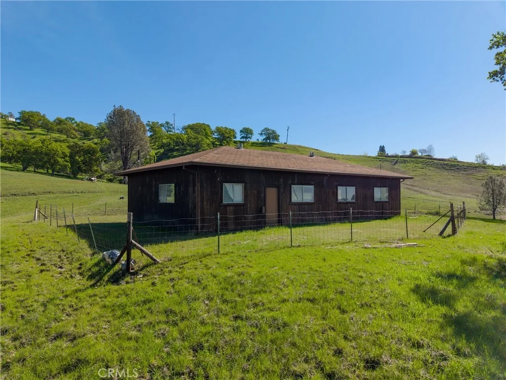 Photo of 4053 Hidden Valley