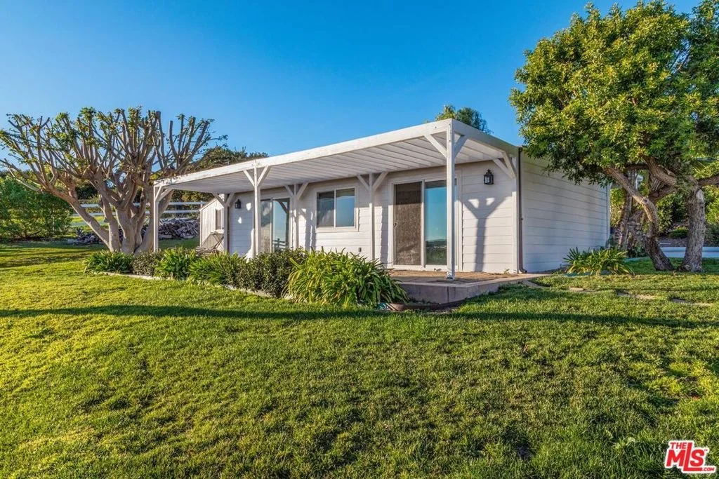 Photo of 27727 Pacific Coast Highway