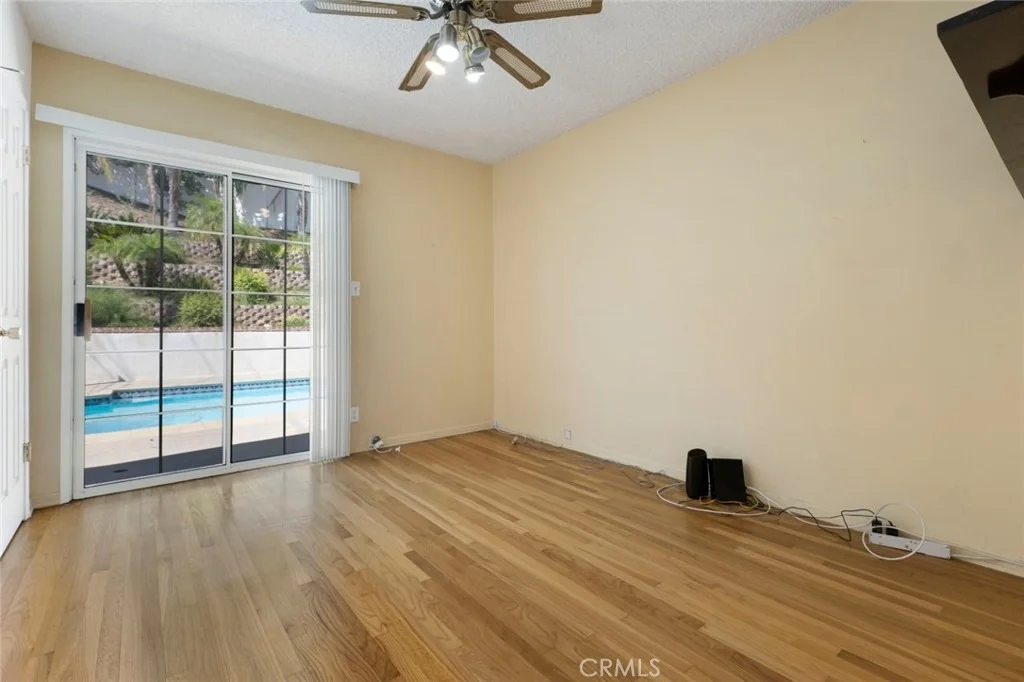 Photo of 10025 Roscoe Boulevard