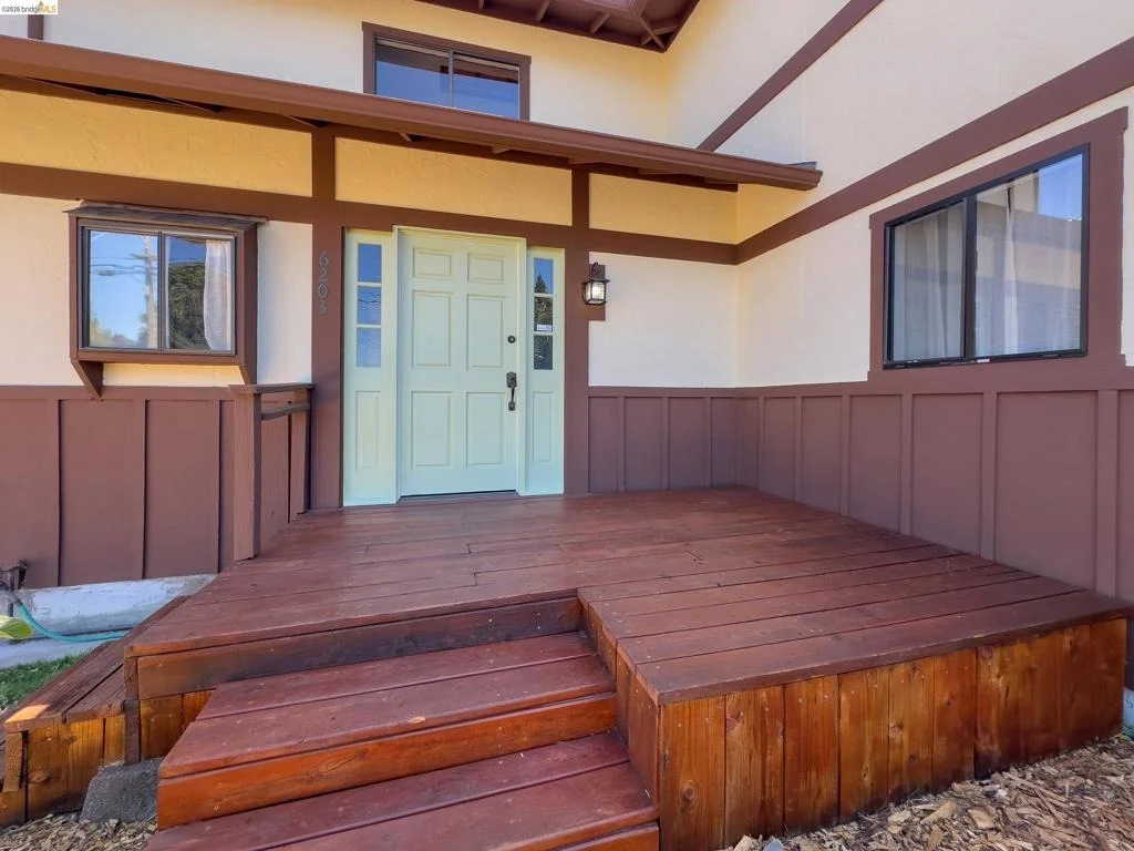 Photo of 6203 Bernhard Ave