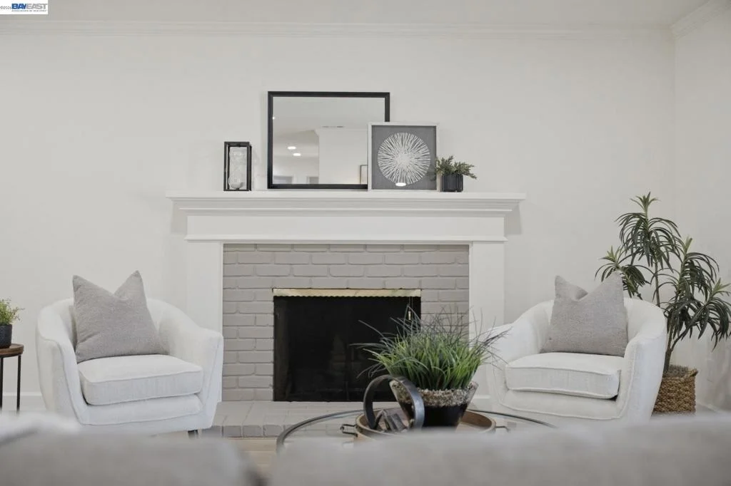 Photo of 1082 Springfield Dr.
