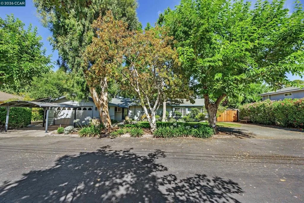 Photo of 5230 Concord Blvd