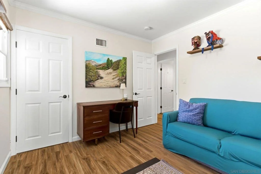 Photo of 5349 Waring Road