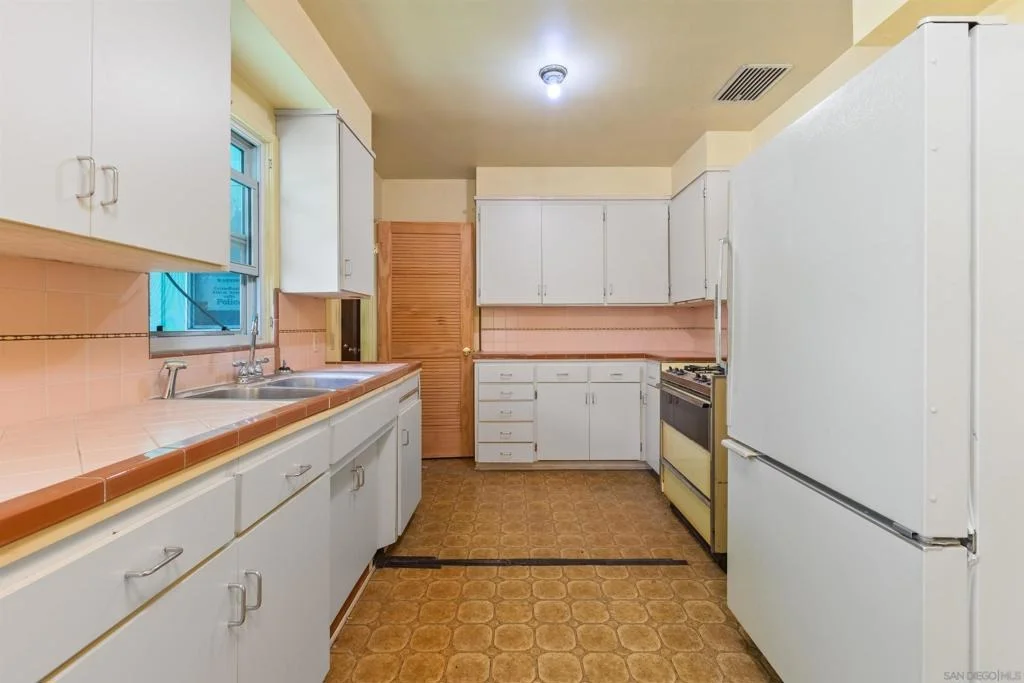 Photo of 2439 Patterson Rd