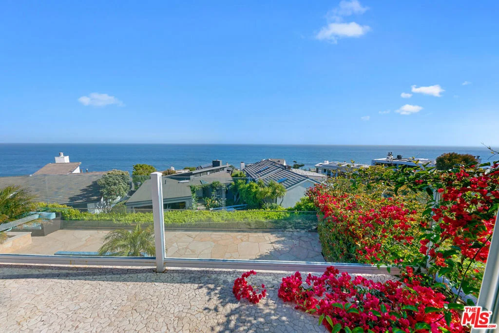 Photo of 31522 Broad Beach Road