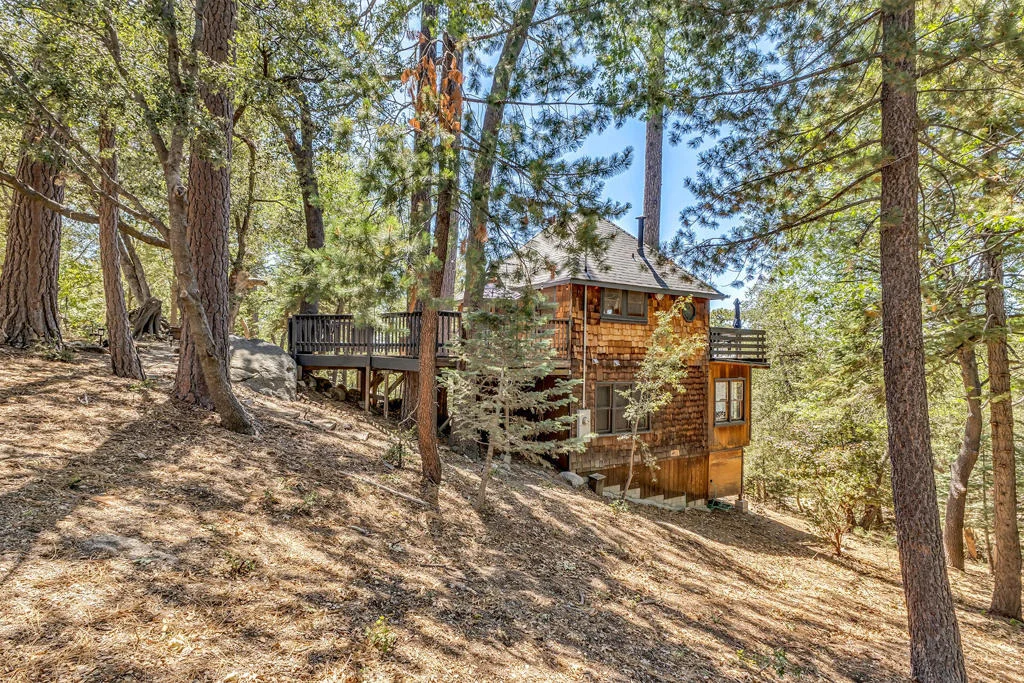 Photo of 24701 Schaffer Drive