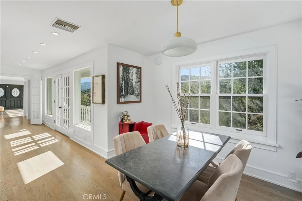 Photo of 28933 Wagon Road